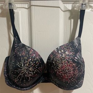 Victorias Secret Very Sexy Push-Up Bra 32DD